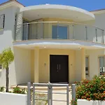 Athena Beach Вилла