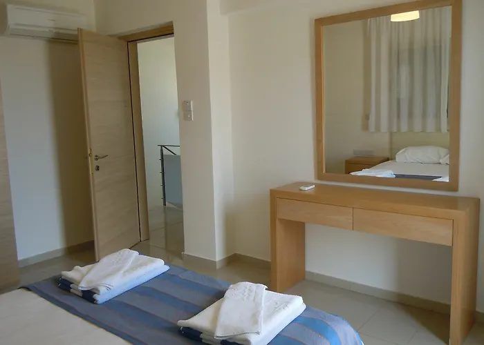 Vila Athena Protaras